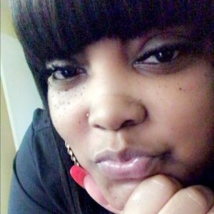 Meet your Posher, Vashonda